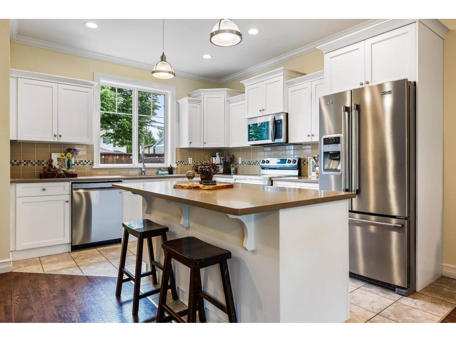 45386 Watson Road, Garrison Crossing, Chilliwack, British Columbia  V2R 0H1 - Photo 2 - R3120720