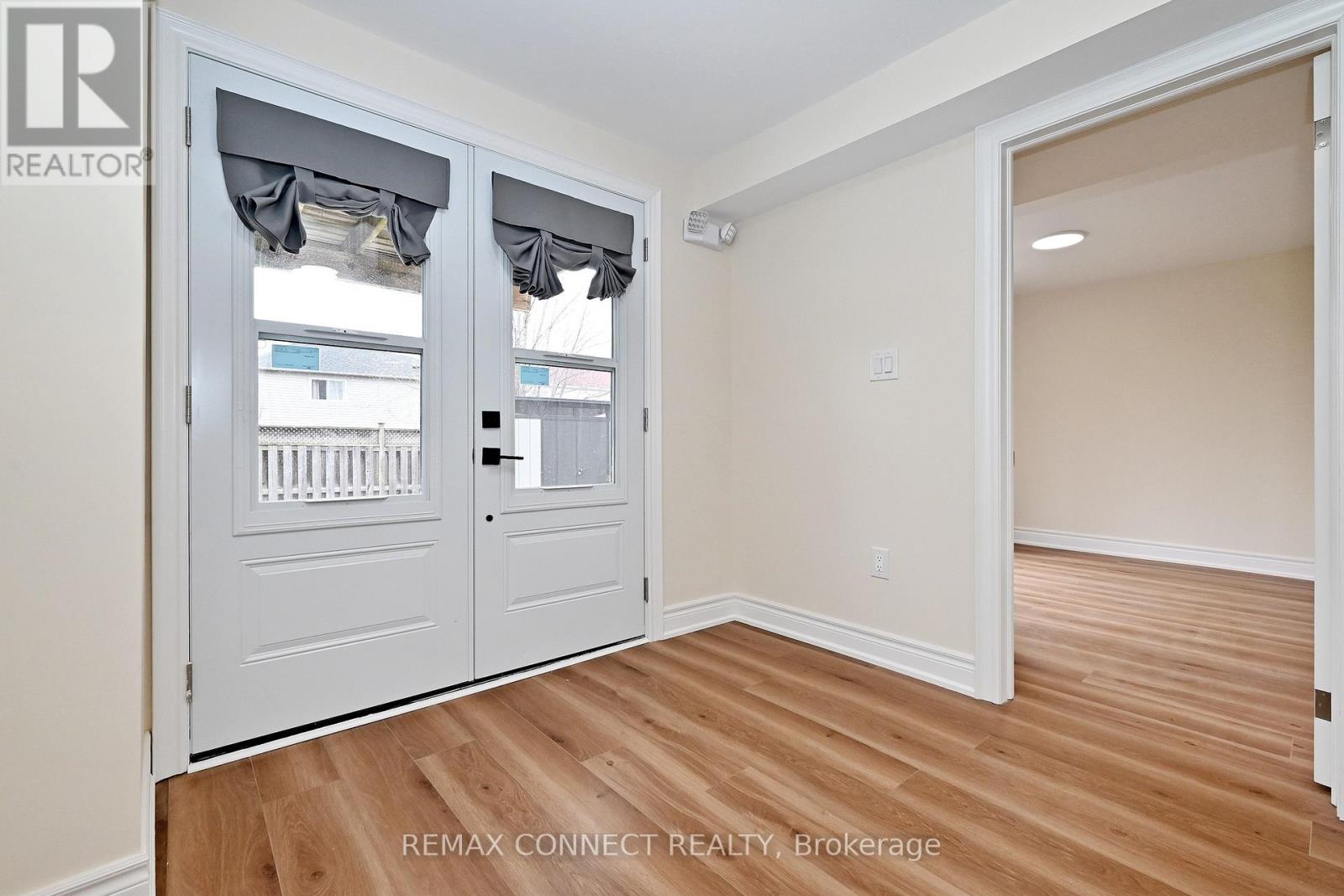 1788 Shelburne Street, Oshawa, Ontario  L1K 0T2 - Photo 6 - E13104668