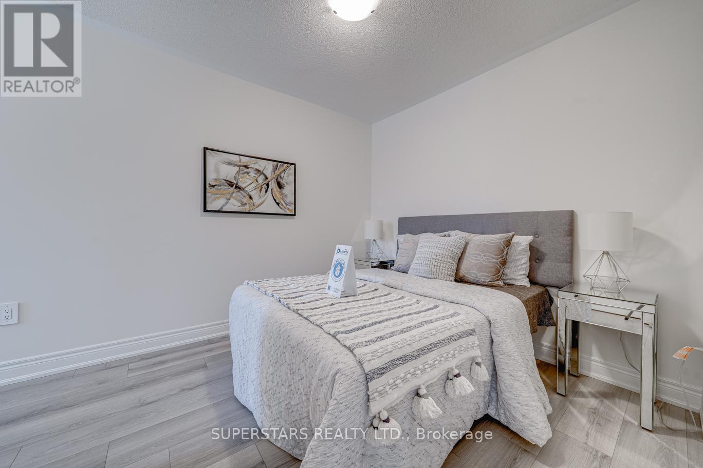 2846 Whites Road, Pickering, Ontario  L1X 0R6 - Photo 15 - E13104756