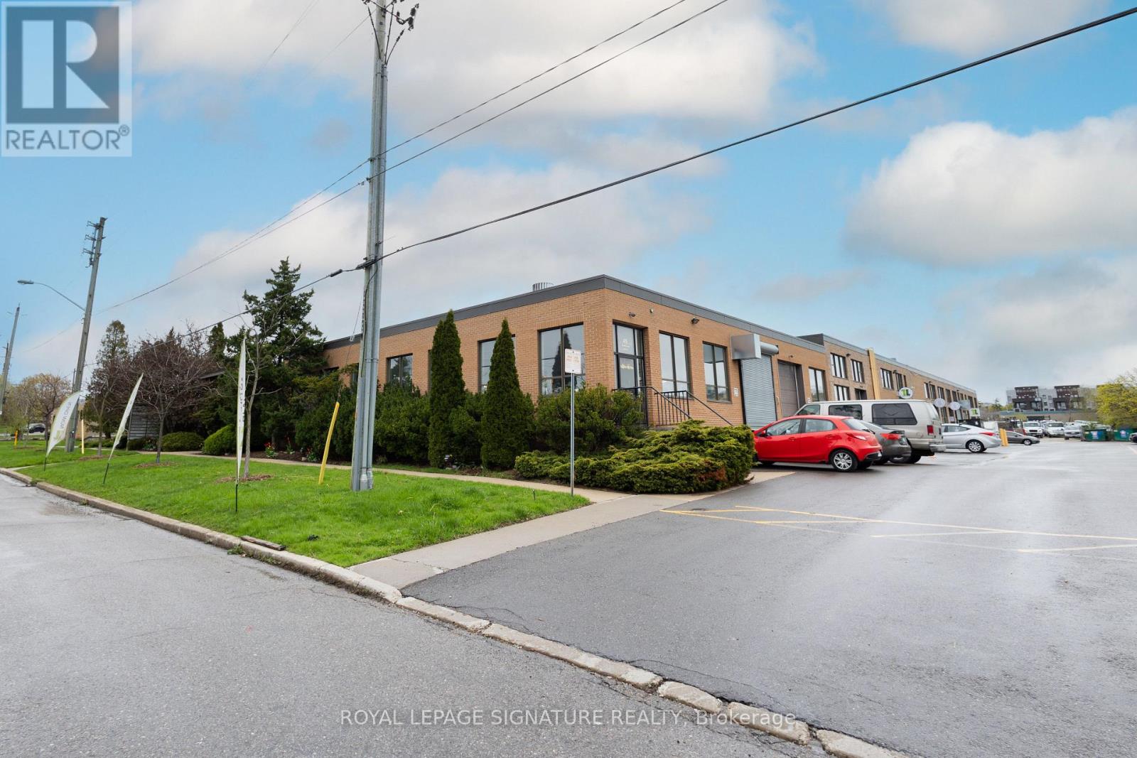 16 - 45 CRANFIELD ROAD, Toronto, Ontario