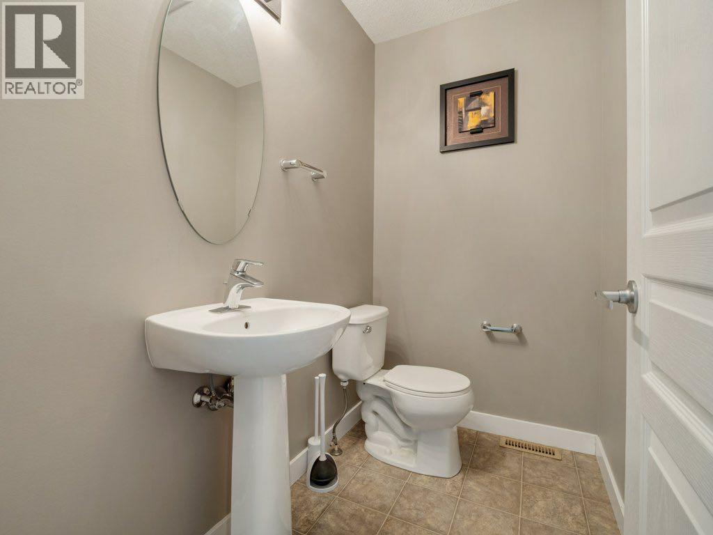 2, 221 Silkstone Road W, Lethbridge, Alberta  T1J 4J9 - Photo 8 - A2293674