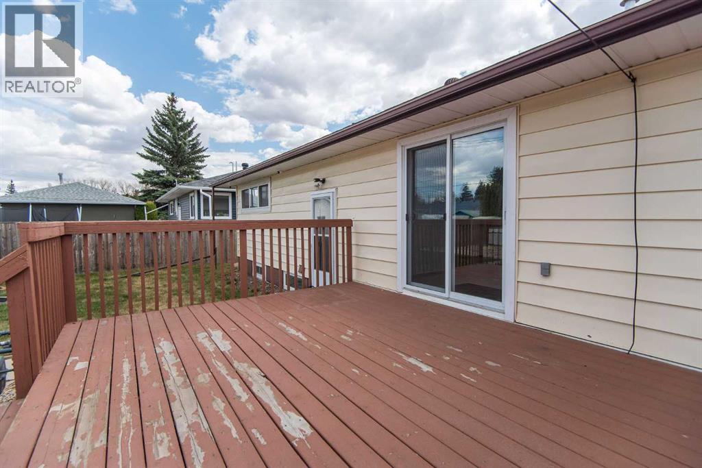 4106 38 Street, Red Deer, Alberta  T4N 0W9 - Photo 5 - A2308844