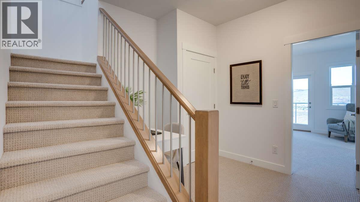 1050 Mt Revelstoke Place Unit# 2, Vernon, British Columbia  V1B 3Z9 - Photo 20 - 10368895