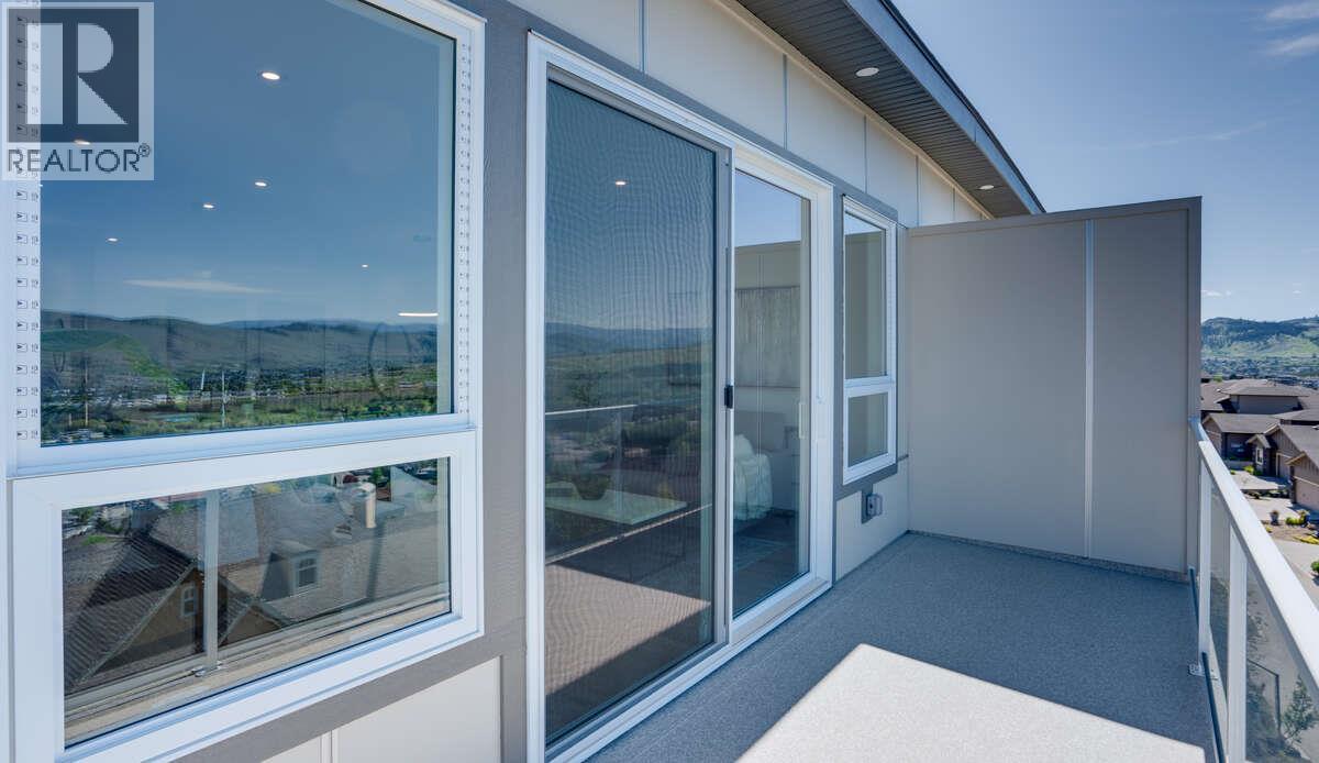 1050 Mt Revelstoke Place Unit# 2, Vernon, British Columbia  V1B 3Z9 - Photo 31 - 10368895