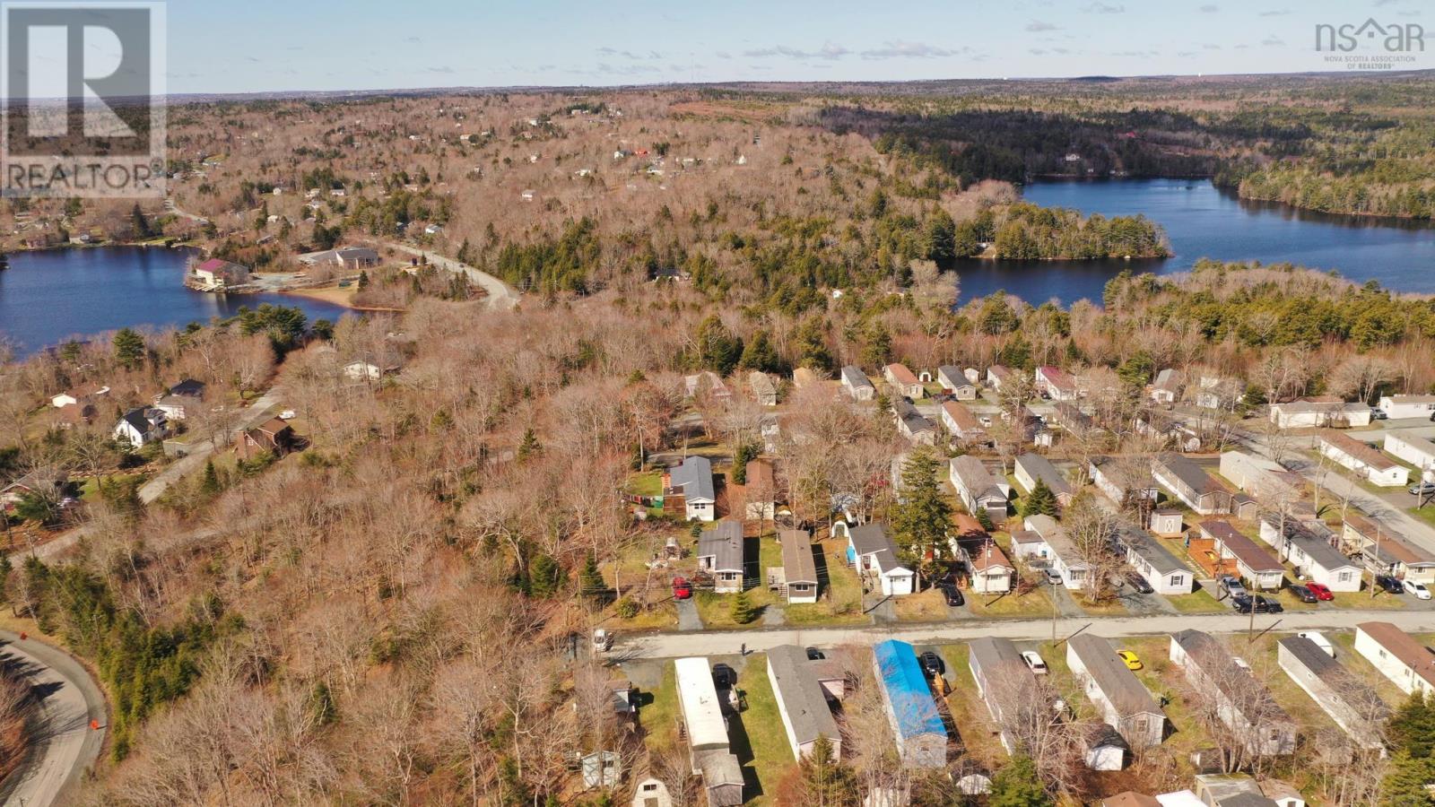 16 Dopey Lane, Dartmouth, Nova Scotia  B3E 1C3 - Photo 10 - 202610292