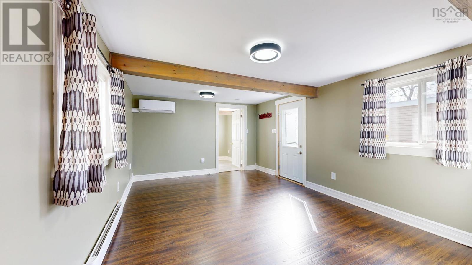 16 Dopey Lane, Dartmouth, Nova Scotia  B3E 1C3 - Photo 11 - 202610292