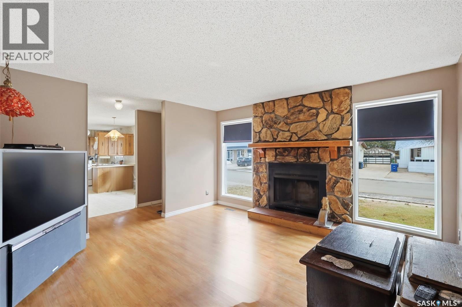 142 Heise Crescent, Saskatoon, Saskatchewan  S7M 4V3 - Photo 5 - SK035459