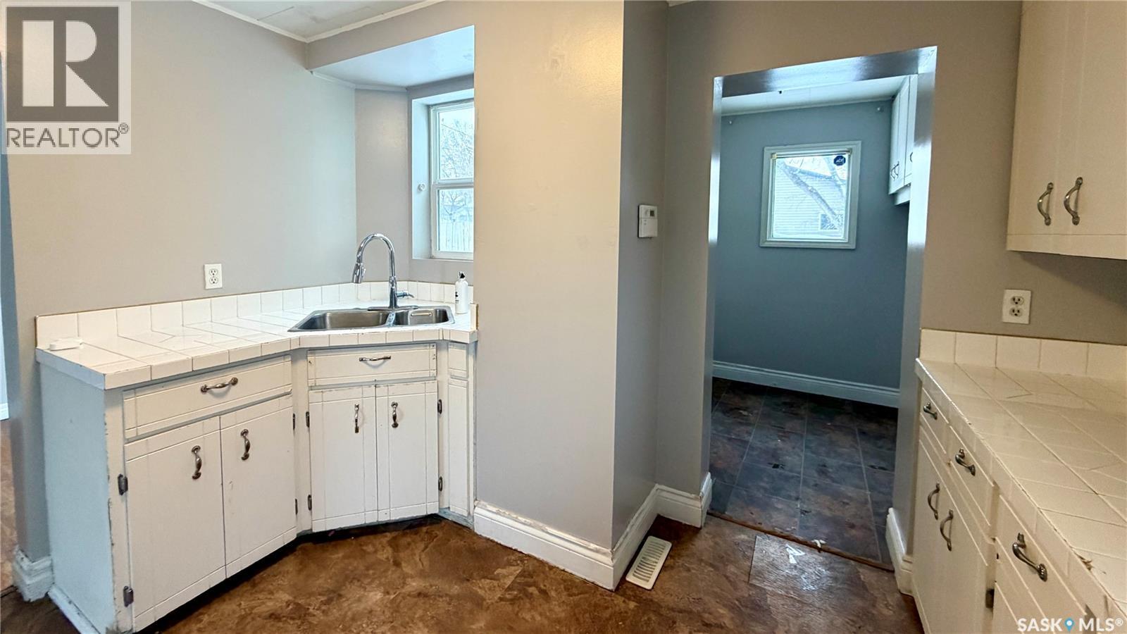 217 L Avenue N, Saskatoon, Saskatchewan  S7L 2P3 - Photo 21 - SK035454