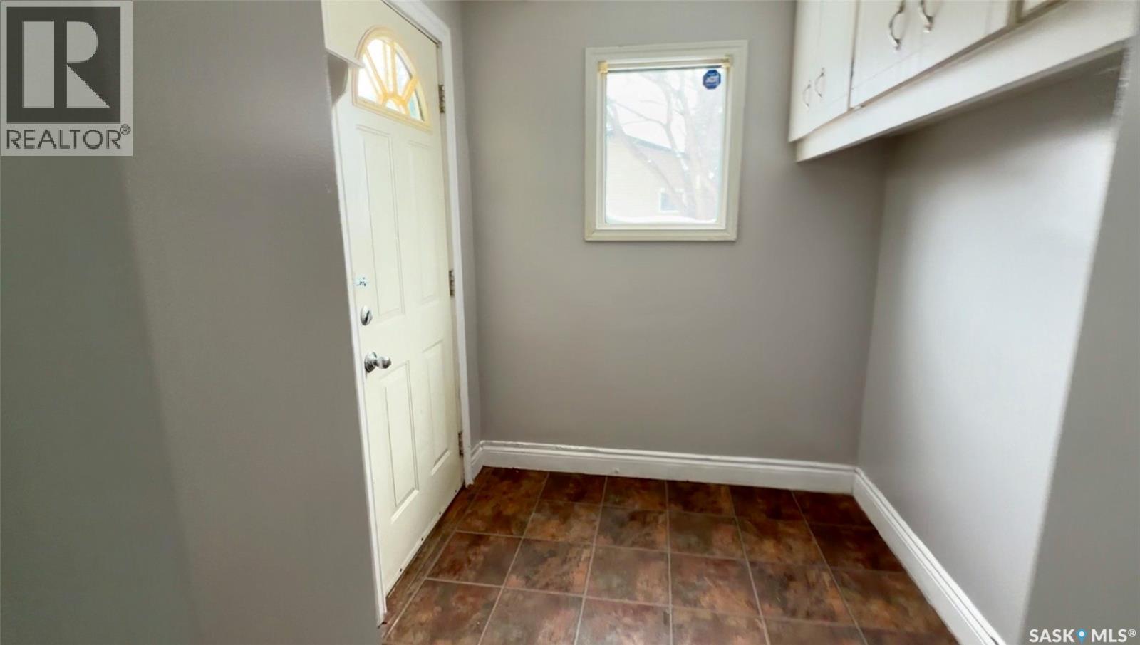 217 L Avenue N, Saskatoon, Saskatchewan  S7L 2P3 - Photo 23 - SK035454