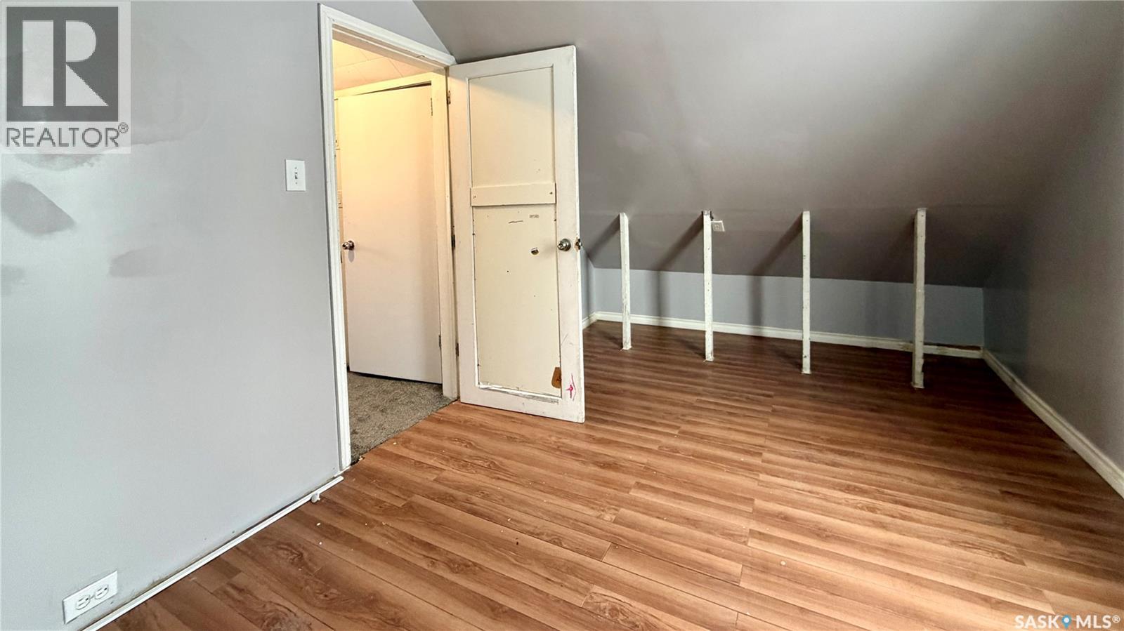 217 L Avenue N, Saskatoon, Saskatchewan  S7L 2P3 - Photo 33 - SK035454