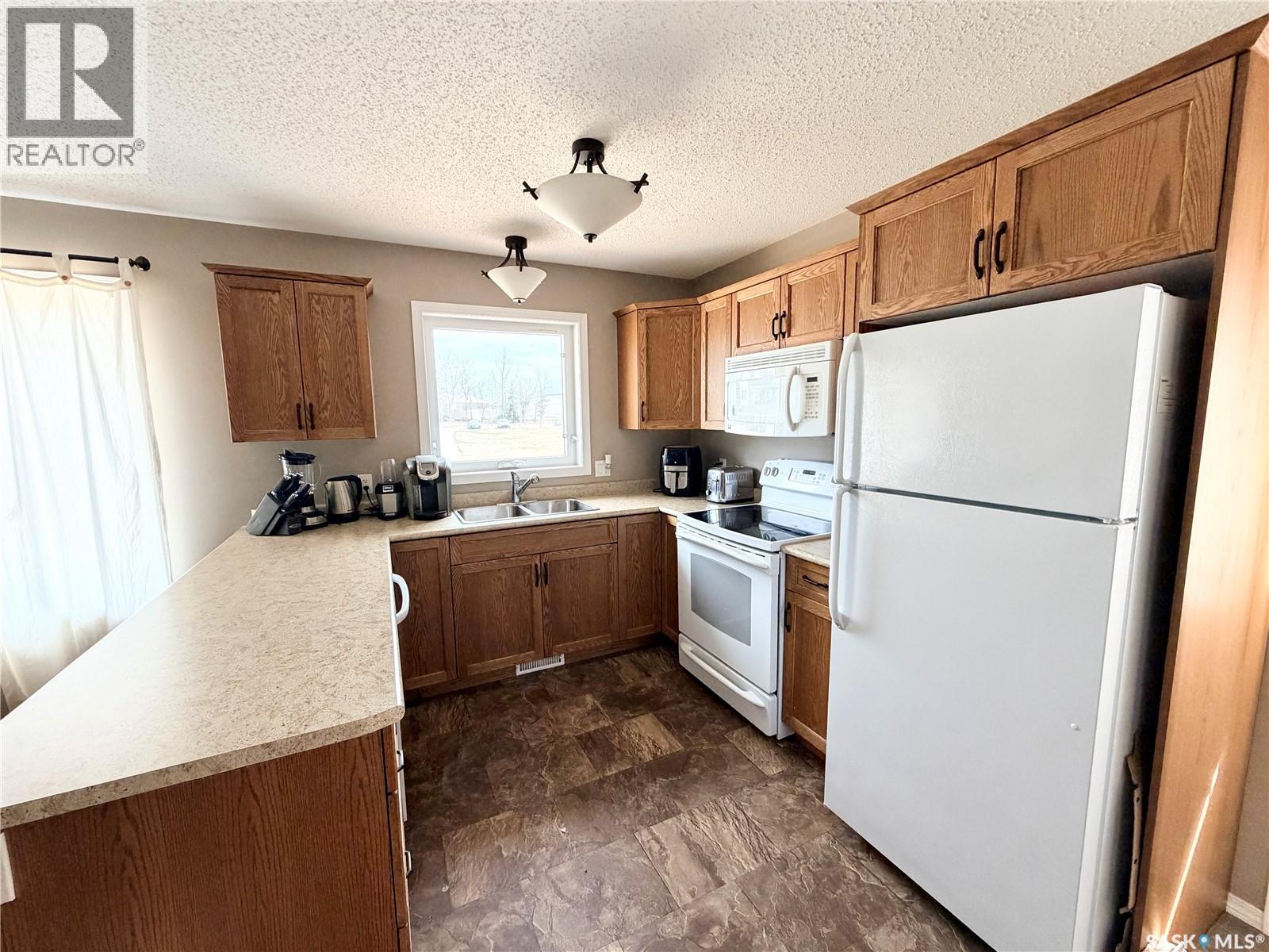 2451 Kildeer Drive, North Battleford, Saskatchewan  S9A 3T4 - Photo 13 - SK035453