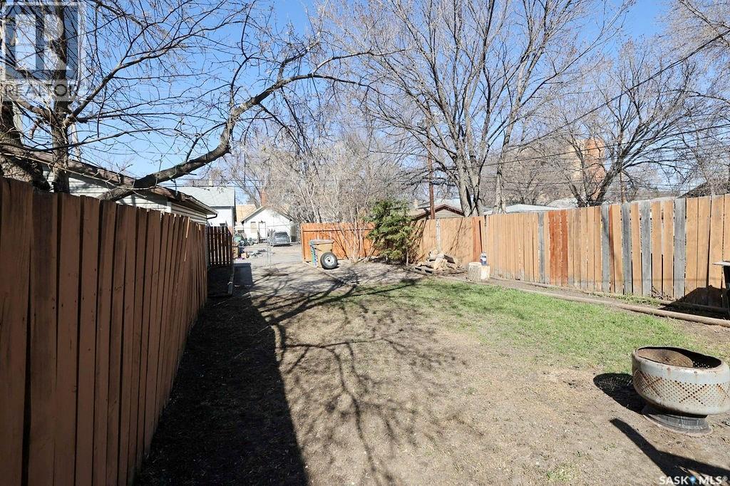 2066 Wallace Street, Regina, Saskatchewan  S4N 4A4 - Photo 26 - SK035410