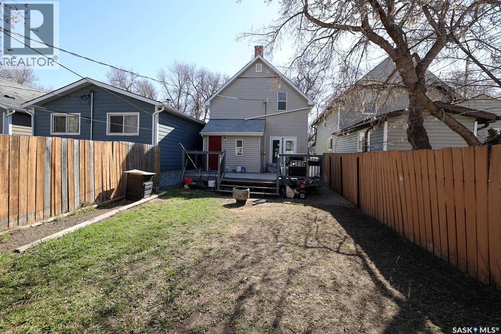 2066 Wallace Street, Regina, Saskatchewan  S4N 4A4 - Photo 27 - SK035410