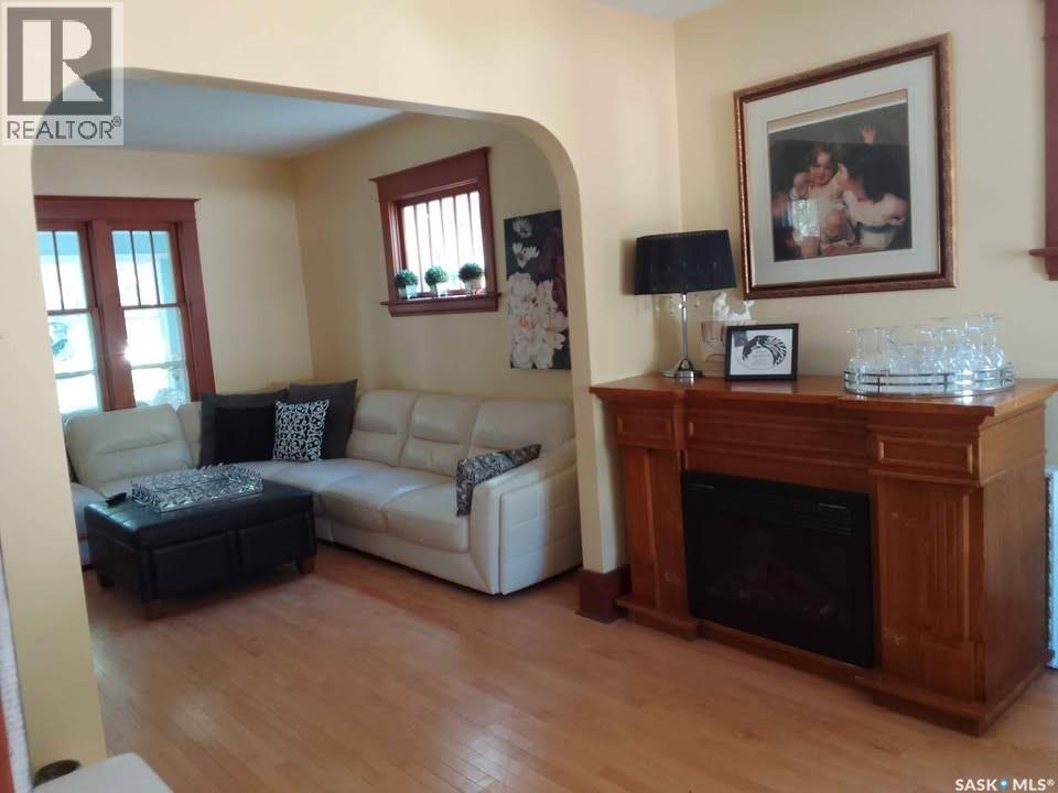 2140 Montague Street, Regina, Saskatchewan  S4T 3J9 - Photo 6 - SK035339
