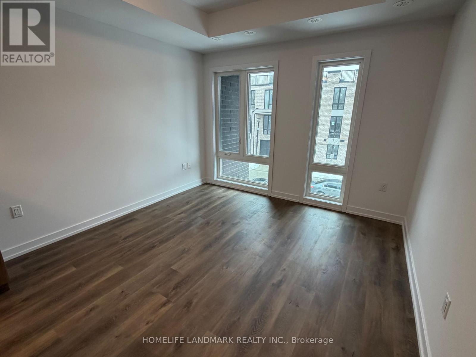 308 - 5 Bancroft Lane, Richmond Hill, Ontario  L4E 1M1 - Photo 3 - N13104648