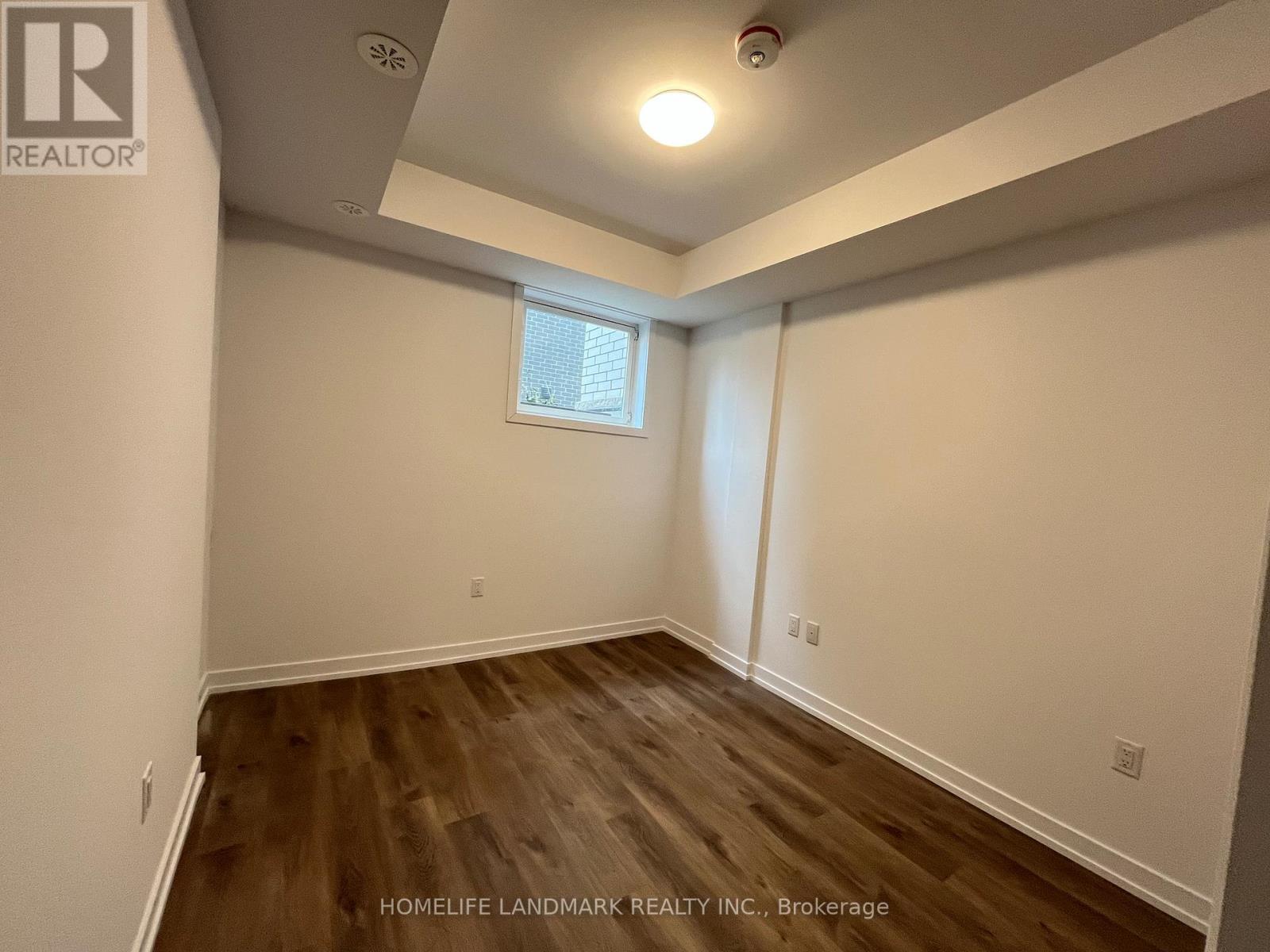 318 - 5 Bancroft Lane N, Richmond Hill, Ontario  L4E 1M1 - Photo 3 - N13104652