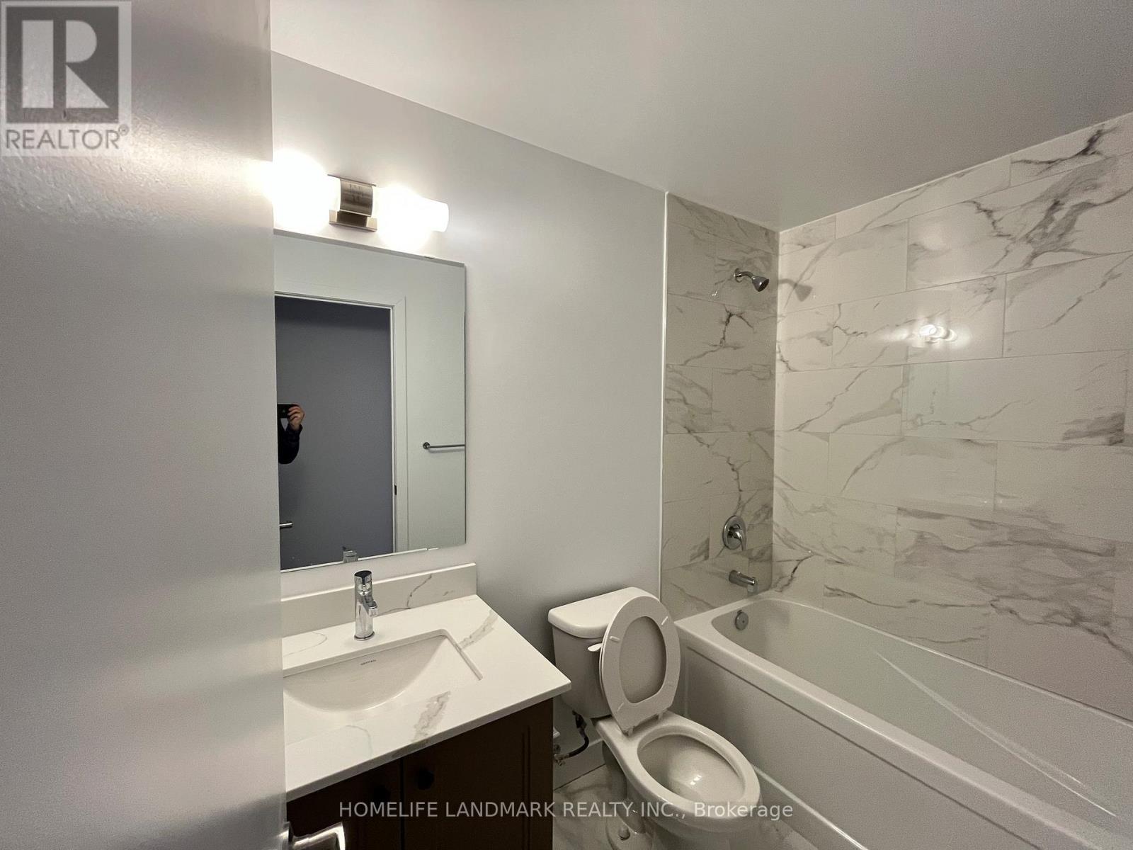 318 - 5 Bancroft Lane N, Richmond Hill, Ontario  L4E 1M1 - Photo 5 - N13104652