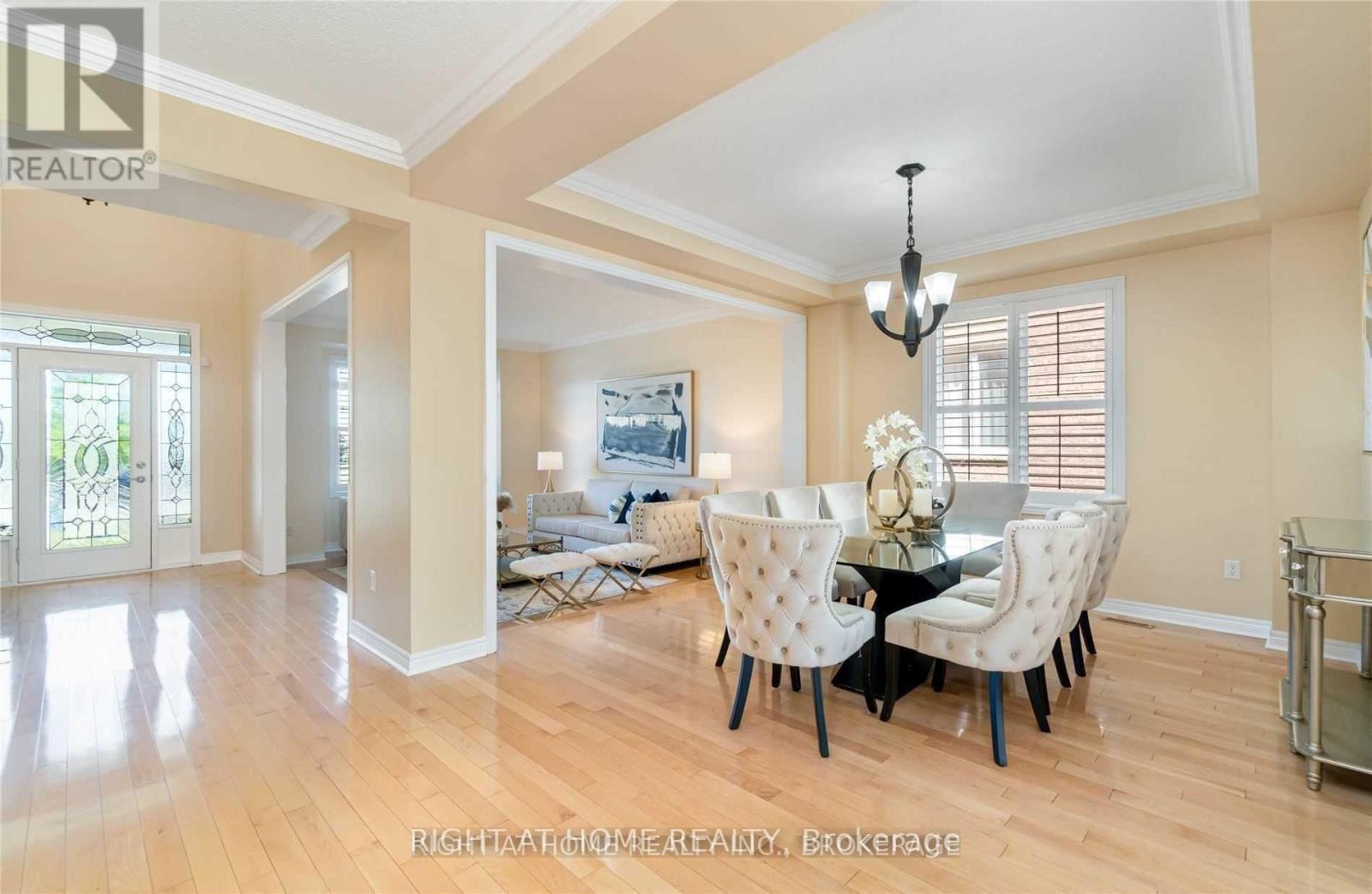 51 Red Cardinal Trail, Richmond Hill, Ontario  L4E 3Y4 - Photo 5 - N13104724