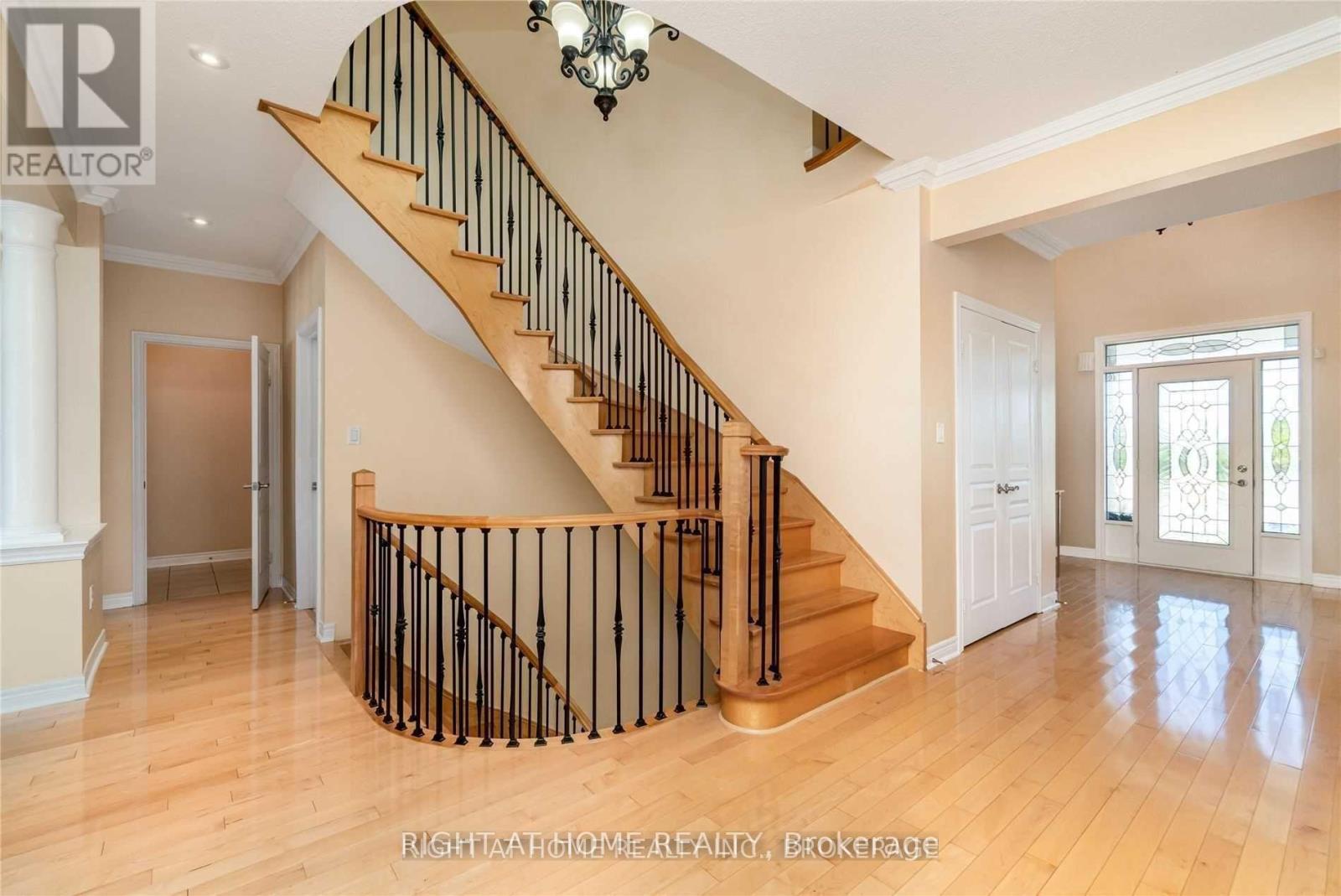 51 Red Cardinal Trail, Richmond Hill, Ontario  L4E 3Y4 - Photo 6 - N13104724