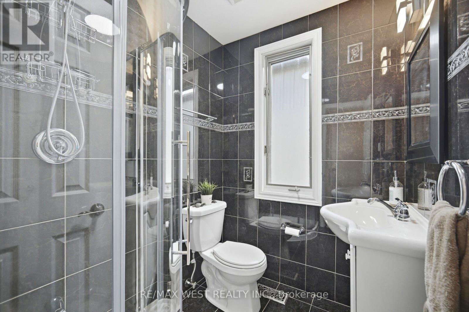 1779 Line 13, Bradford West Gwillimbury, Ontario  L0L 1R0 - Photo 20 - N13104812