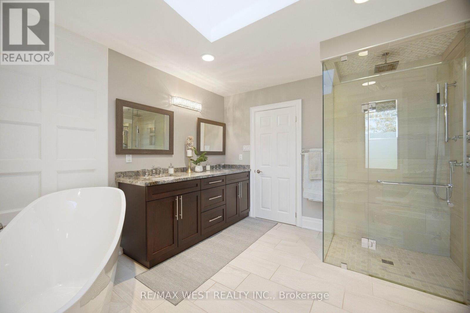 1779 Line 13, Bradford West Gwillimbury, Ontario  L0L 1R0 - Photo 29 - N13104812