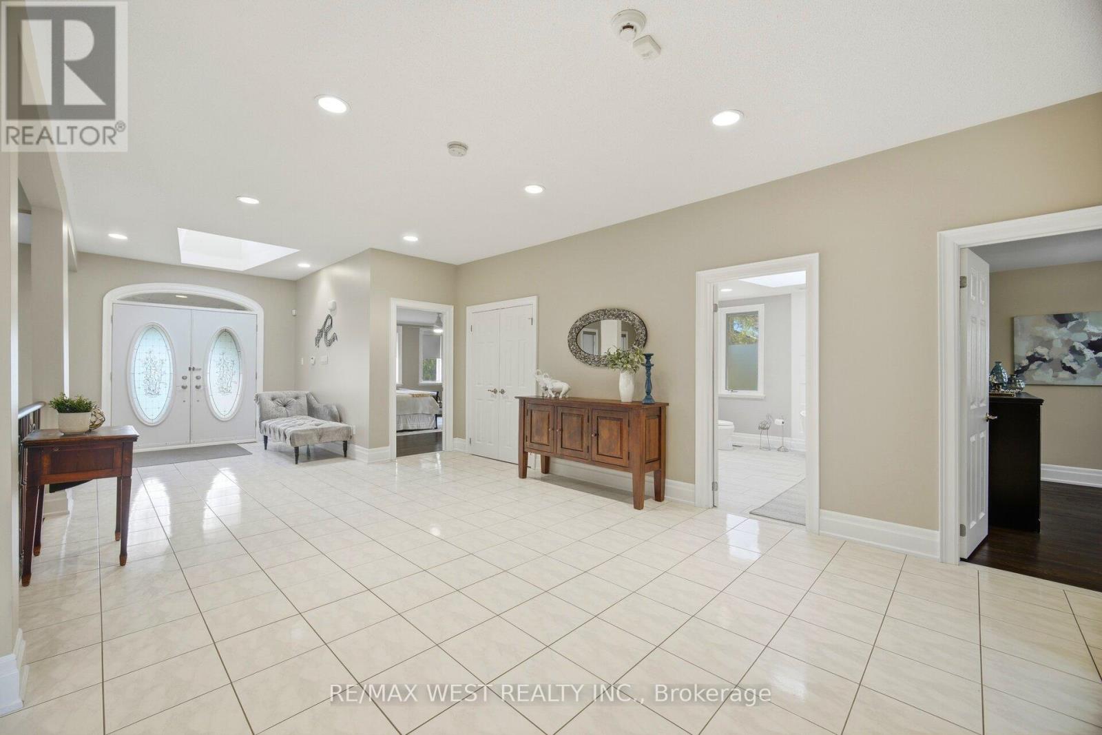 1779 Line 13, Bradford West Gwillimbury, Ontario  L0L 1R0 - Photo 4 - N13104812