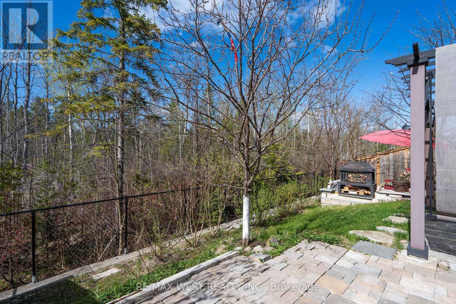 121 Allegra Drive, Wasaga Beach, Ontario  L9Z 1P2 - Photo 43 - S13103370