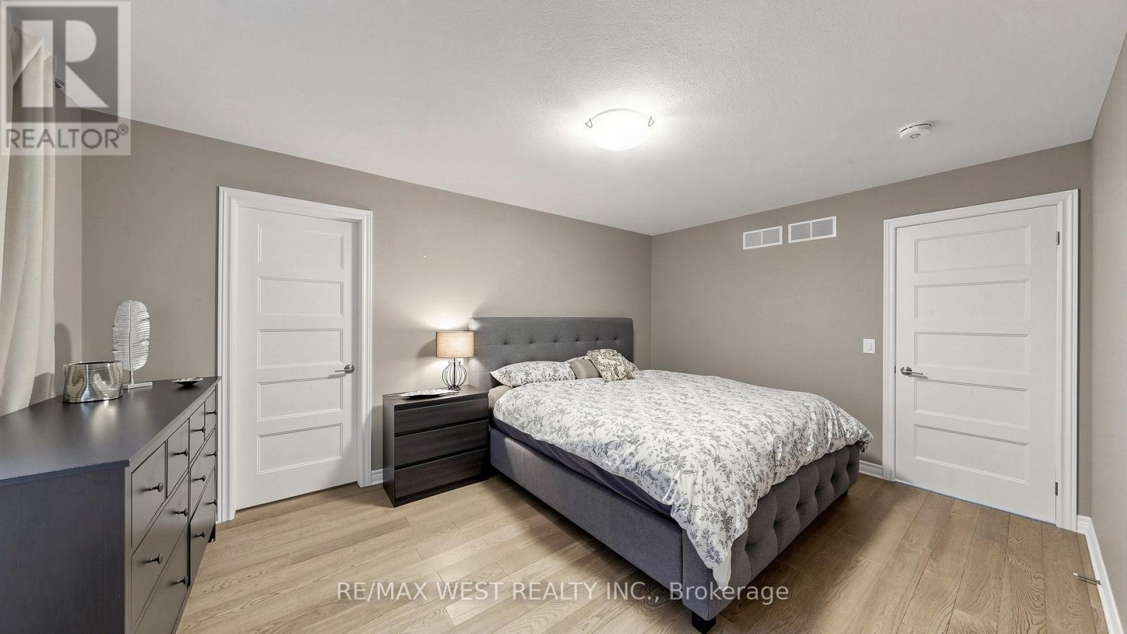 20 Secord Street, Thorold, Ontario  L2V 0E9 - Photo 15 - X13102914