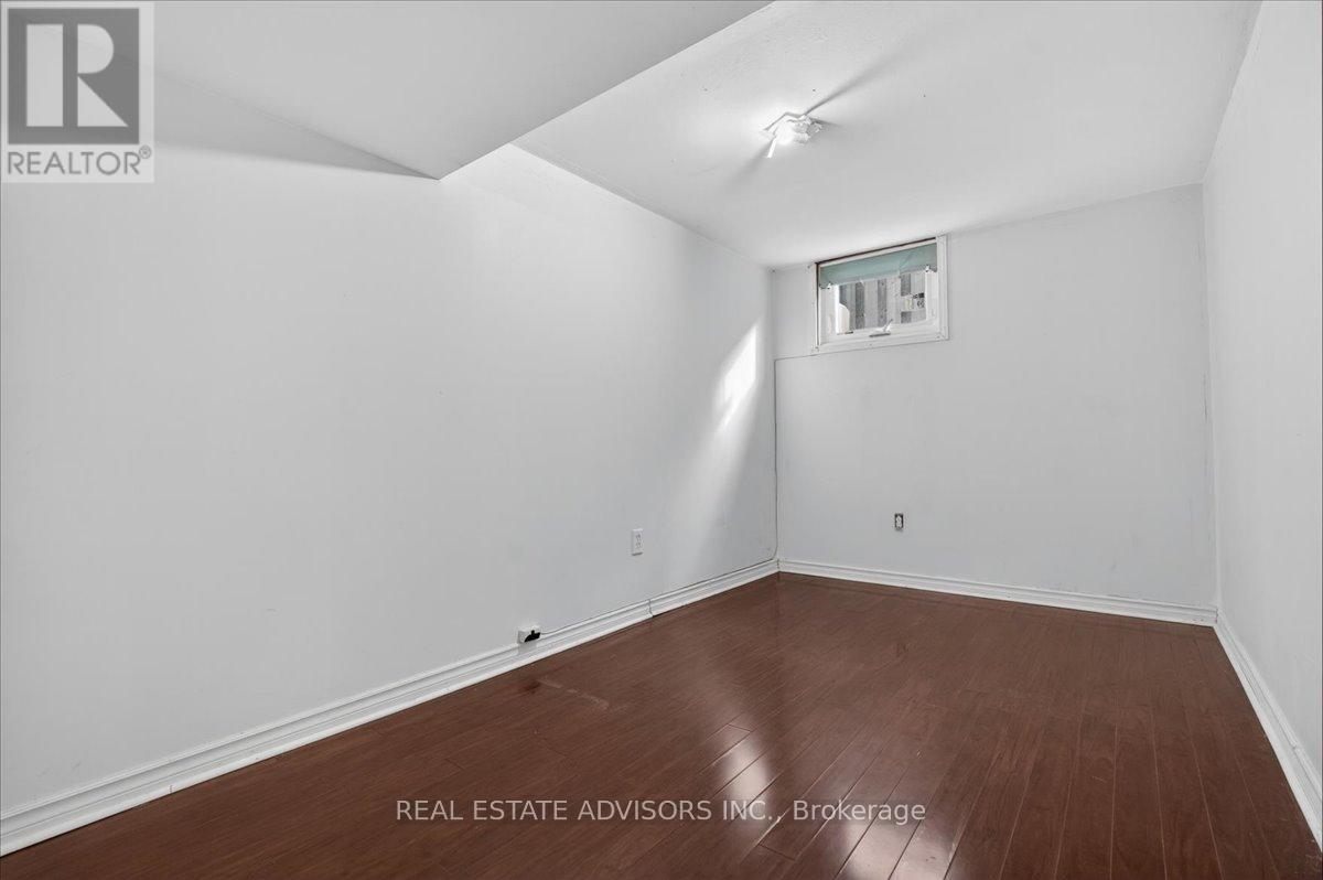 84 Ardglen Drive, Brampton, Ontario  L6W 1V6 - Photo 28 - W13104660
