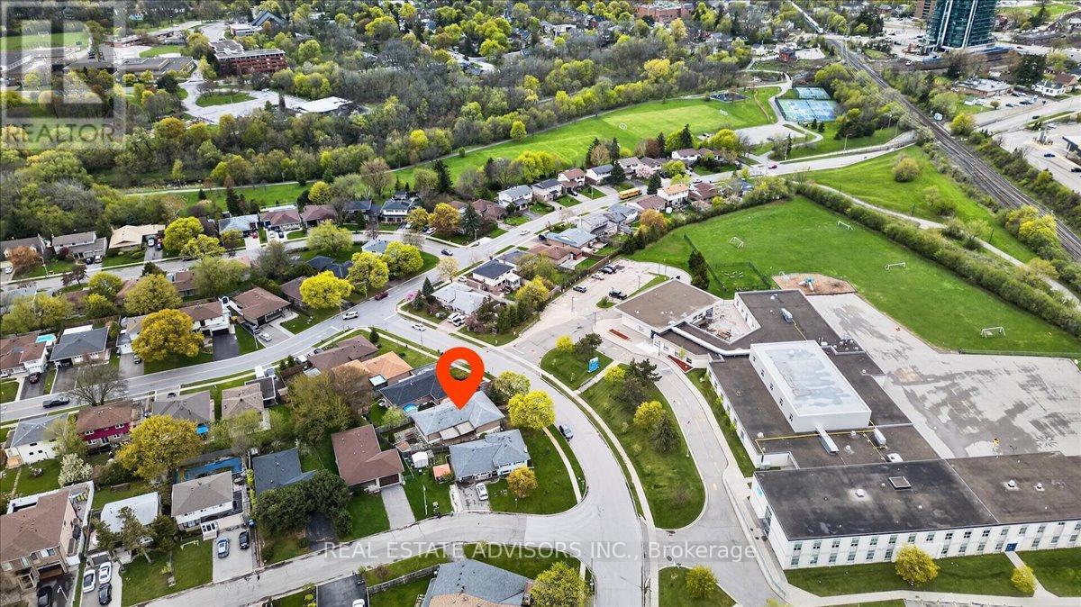 84 Ardglen Drive, Brampton, Ontario  L6W 1V6 - Photo 43 - W13104660