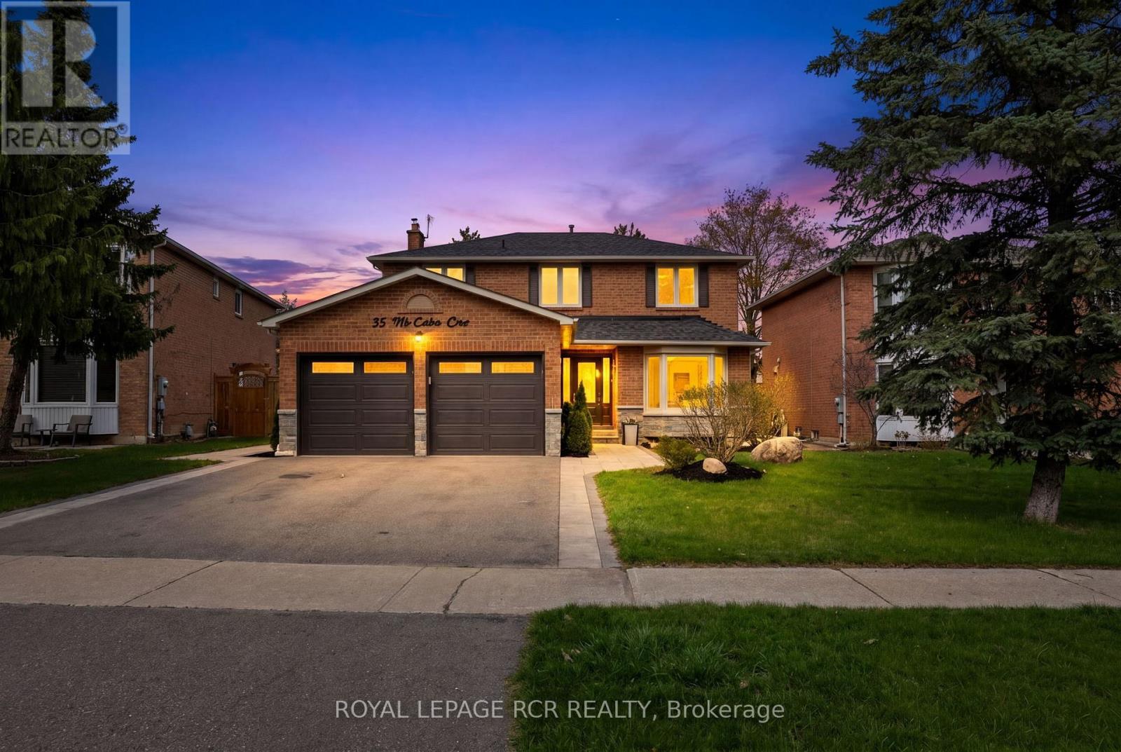 35 Mccabe Crescent, Caledon, Ontario  L7E 5X1 - Photo 2 - W13104708