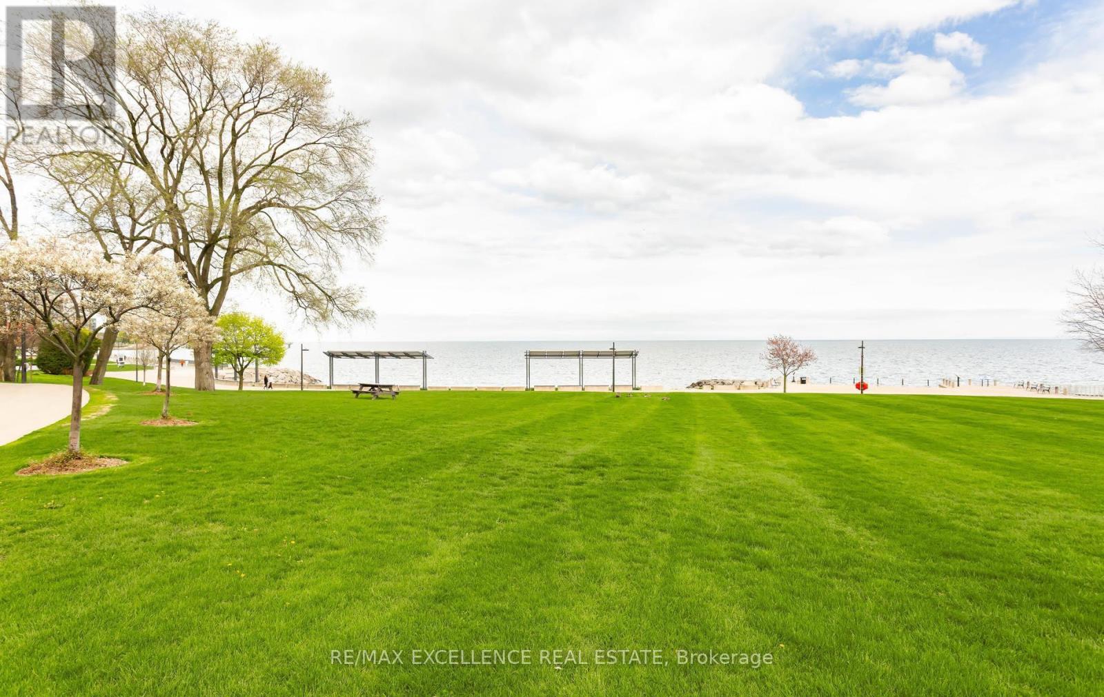 1704 - 2075 Lakeshore Road, Burlington, Ontario  L7R 0H3 - Photo 49 - W13104736