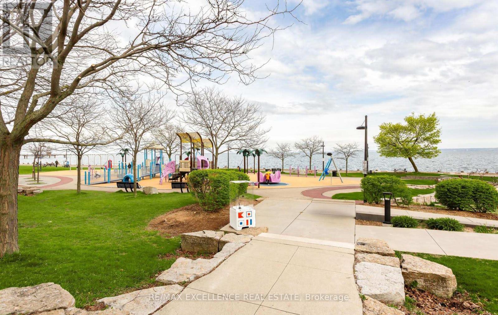 1704 - 2075 Lakeshore Road, Burlington, Ontario  L7R 0H3 - Photo 50 - W13104736