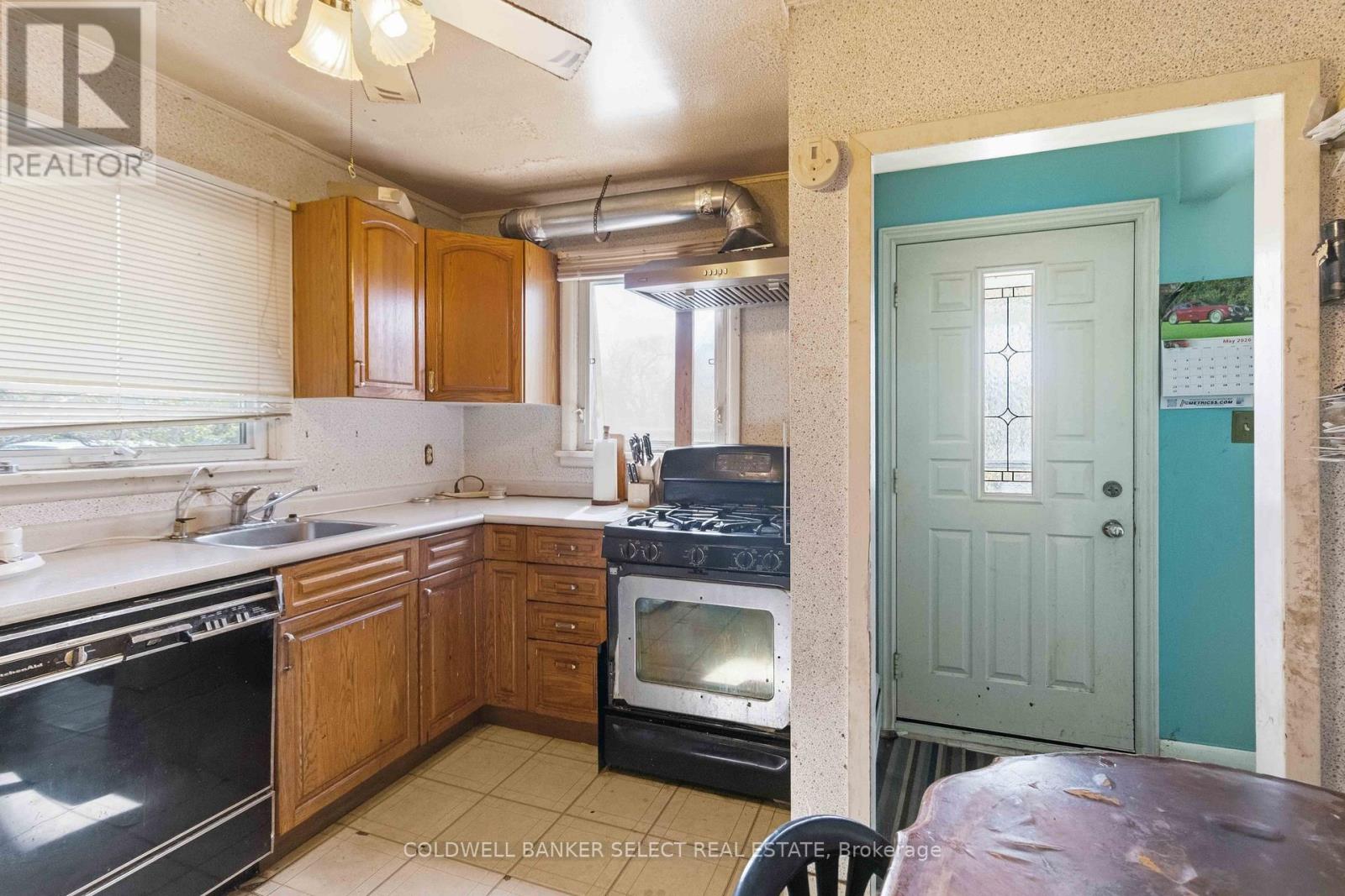 879 Sixth Street, Mississauga, Ontario  L5E 1N5 - Photo 19 - W13104826