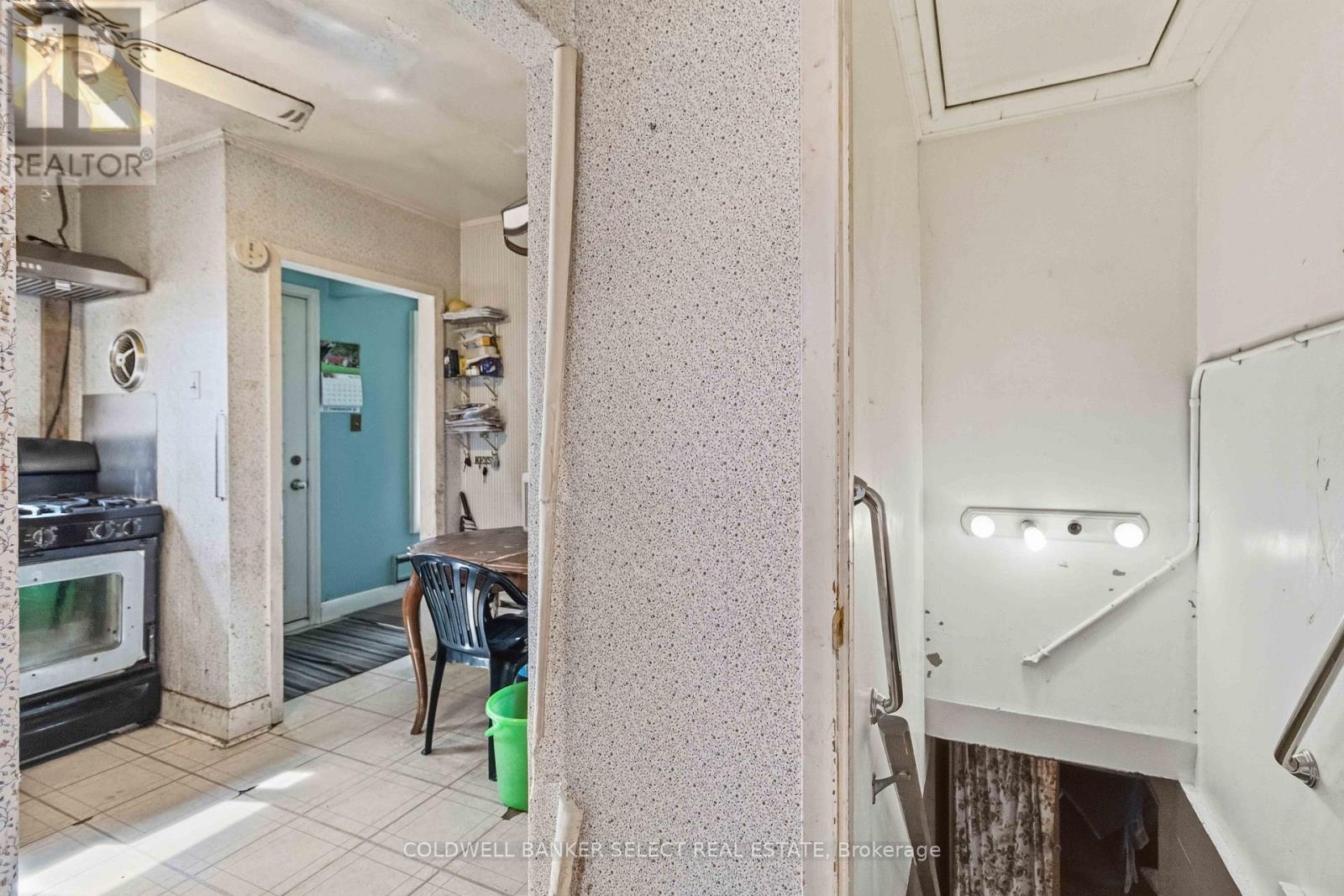 879 Sixth Street, Mississauga, Ontario  L5E 1N5 - Photo 20 - W13104826