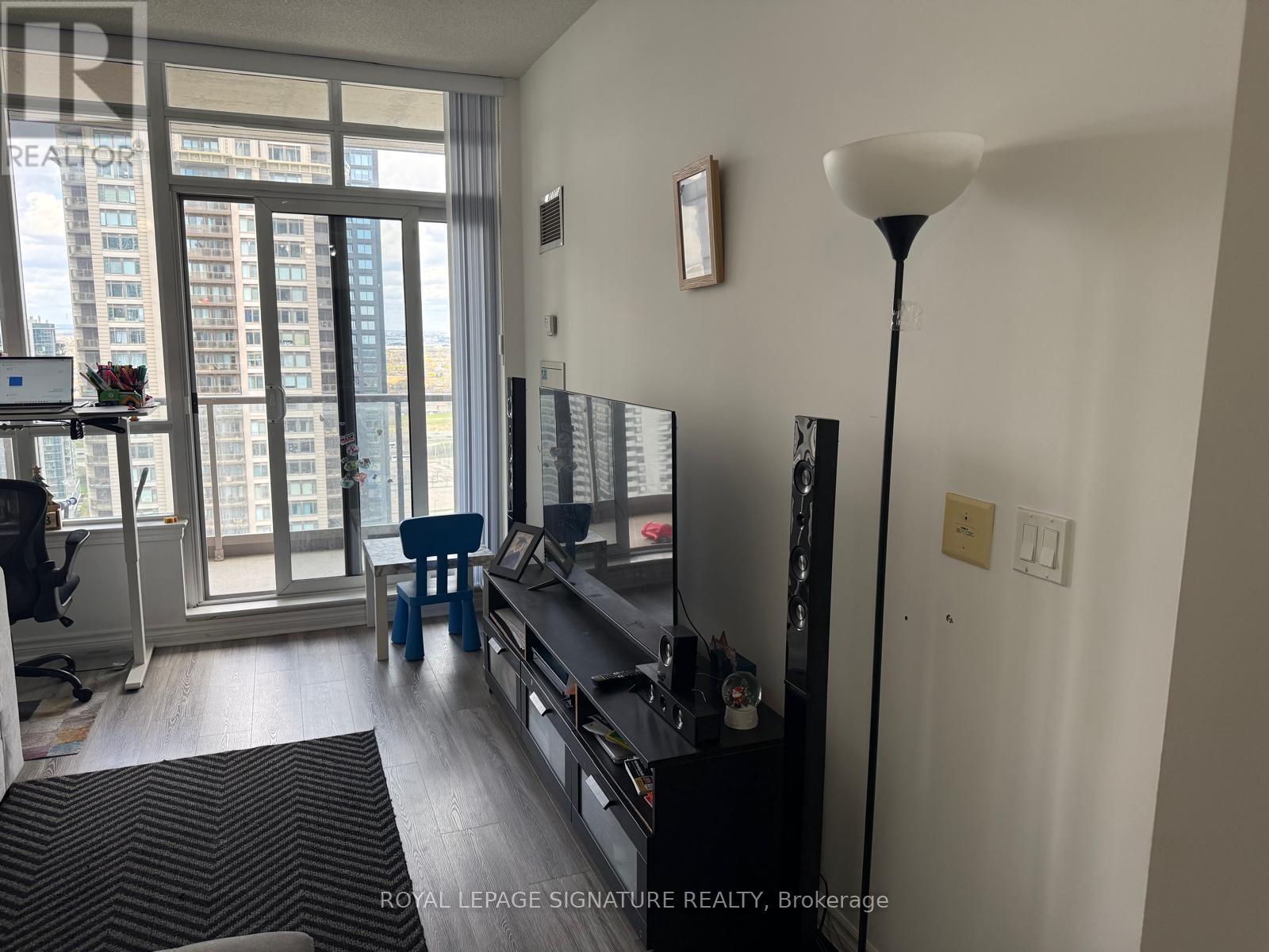 2506 - 388 Prince Of Wales Drive, Mississauga, Ontario  L5B 0A1 - Photo 9 - W13104840