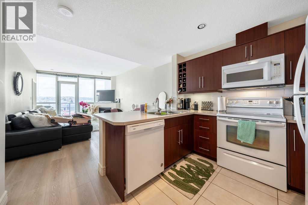 506, 55 Spruce Place Sw, Calgary, Alberta  T3C 3X5 - Photo 4 - A2308531