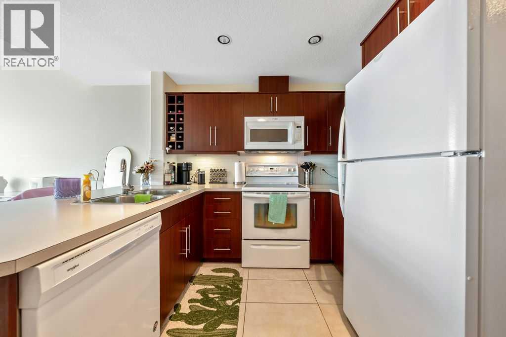 506, 55 Spruce Place Sw, Calgary, Alberta  T3C 3X5 - Photo 5 - A2308531