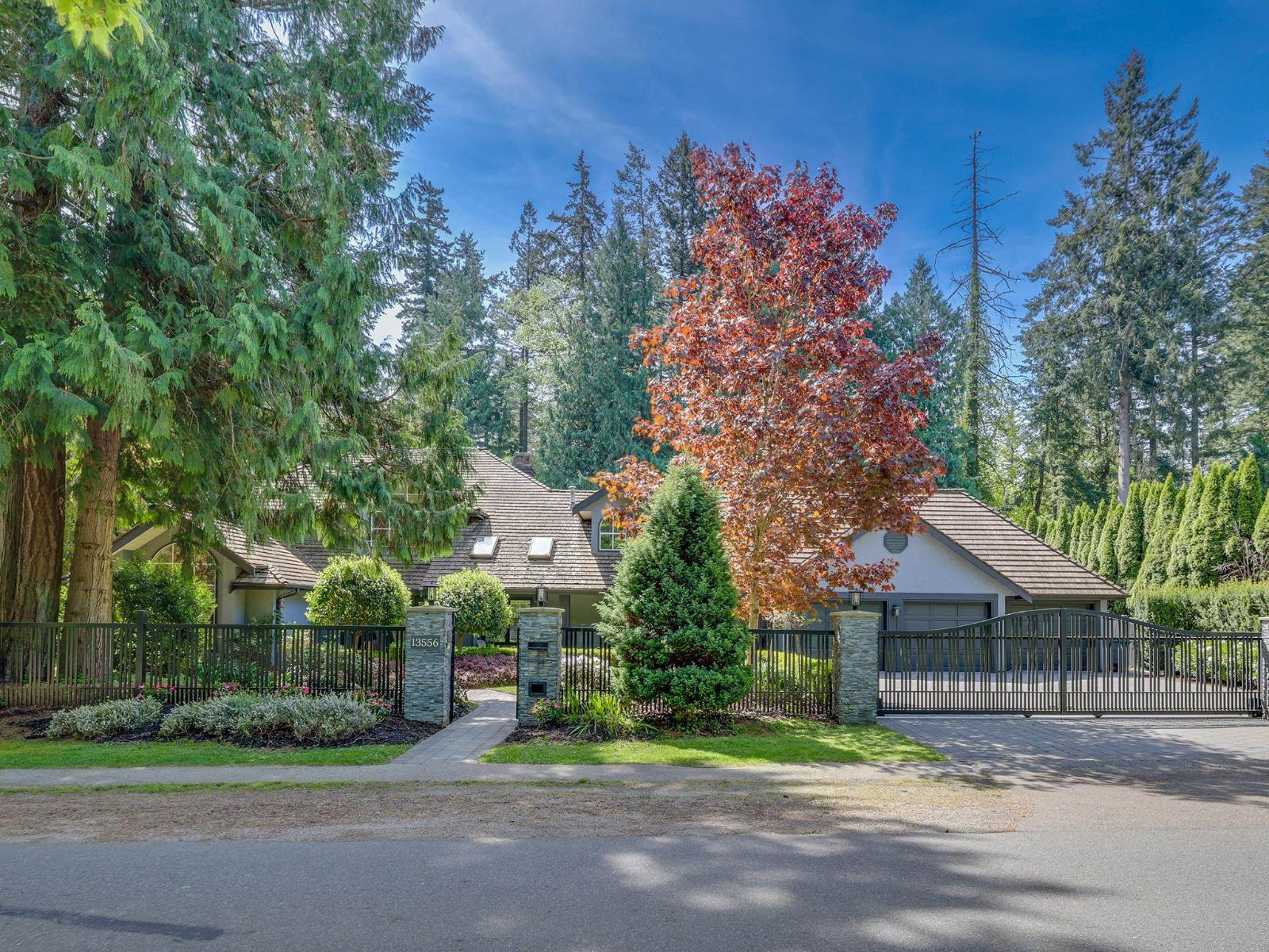 13556 18 Avenue, Surrey, British Columbia  V4A 1W3 - Photo 2 - R3119932