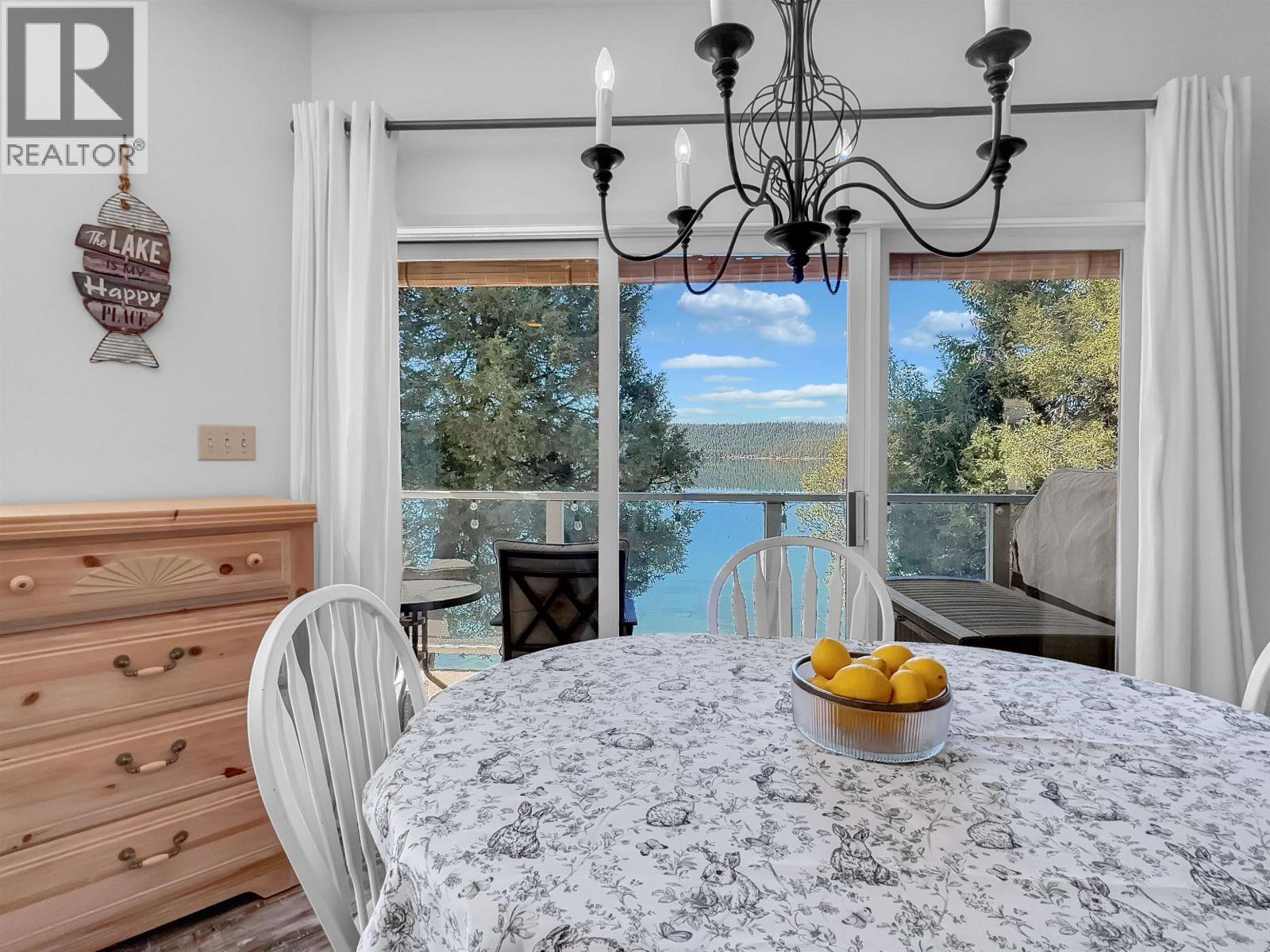 3854 EMERALD CRESCENT Lac La Hache Photo 8