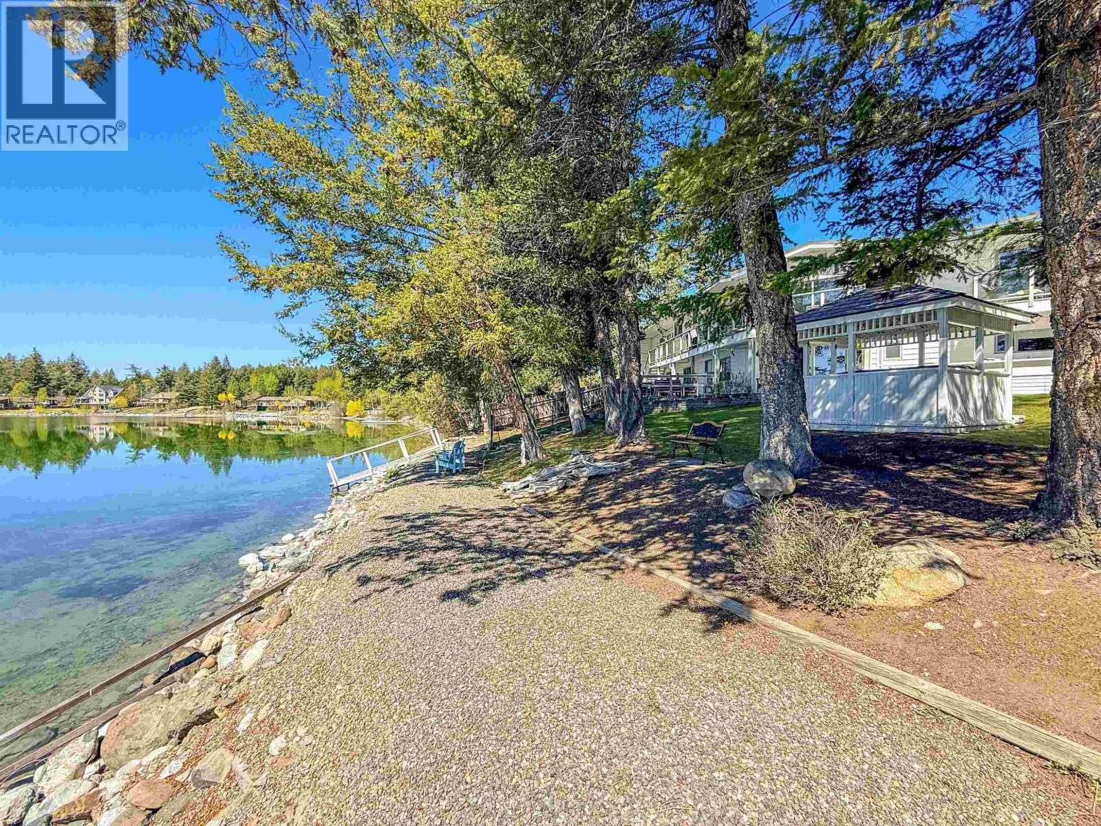 3854 EMERALD CRESCENT Lac La Hache Photo 34