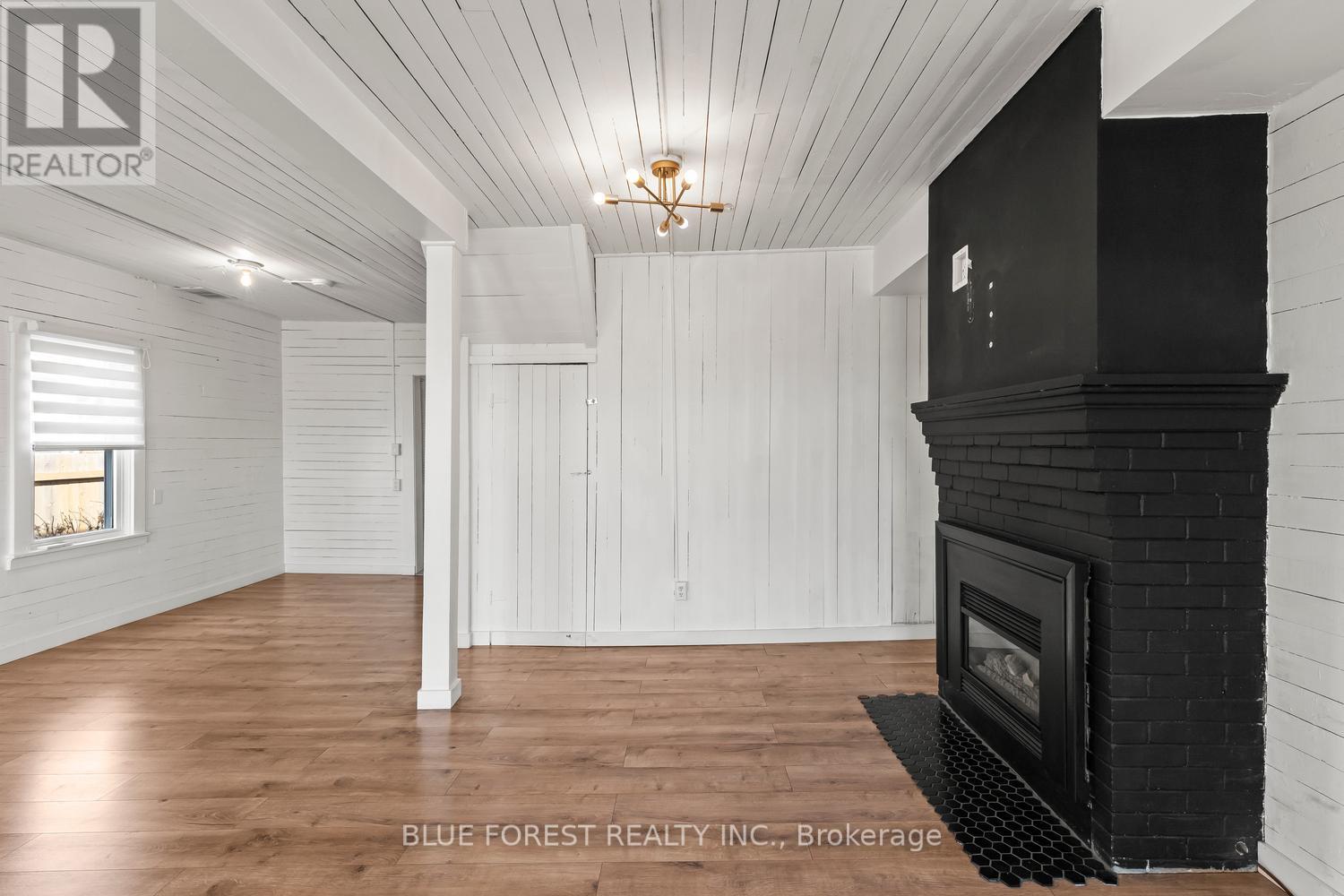 413 Front Street, Central Elgin, Ontario  N5L 1G2 - Photo 11 - X13105054