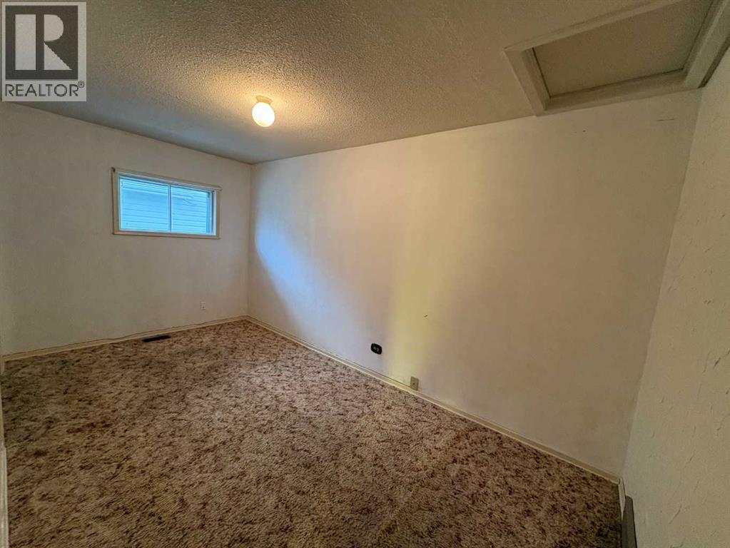5223 49 Street, Rocky Mountain House, Alberta  T4T 1G6 - Photo 15 - A2308570