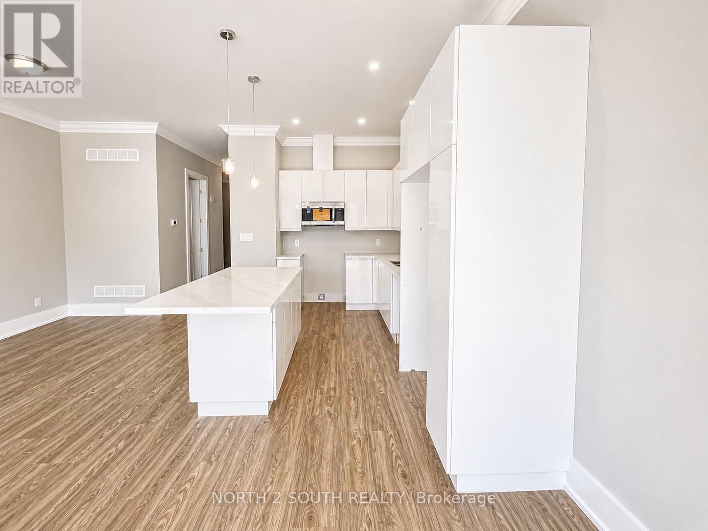 1056 Hansler Road, Welland, Ontario  L3C 7M5 - Photo 4 - X13104710