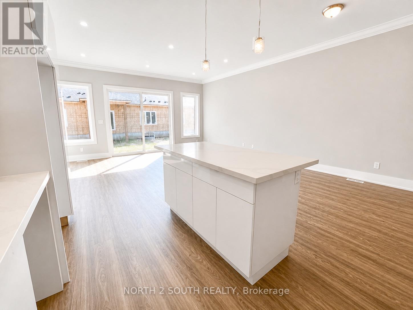1056 Hansler Road, Welland, Ontario  L3C 7M5 - Photo 7 - X13104710