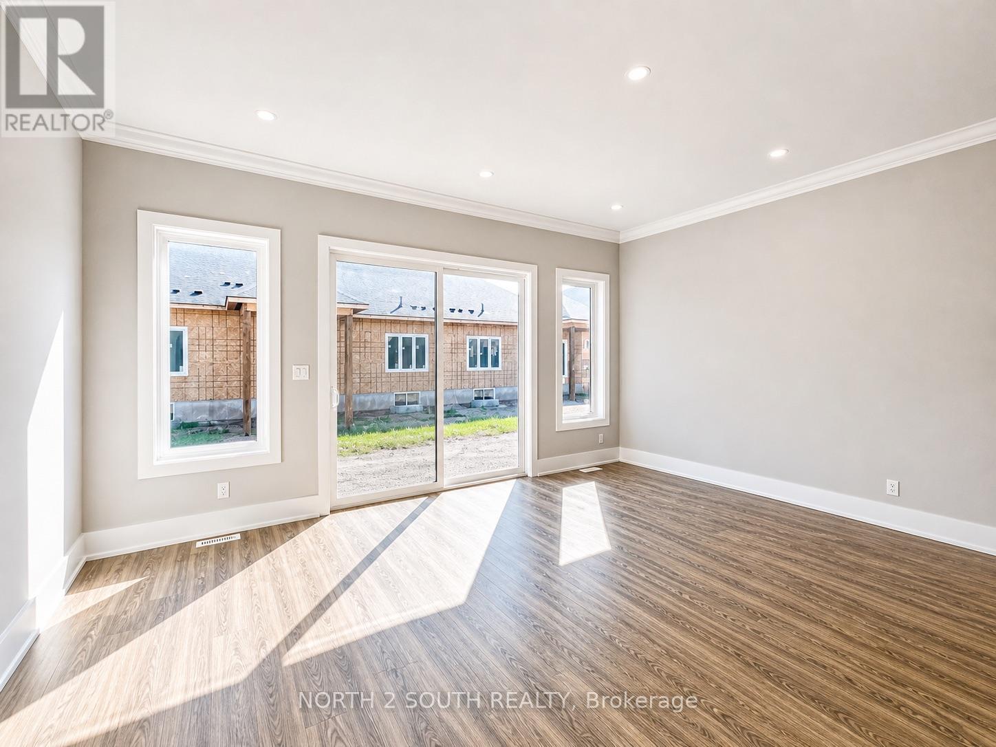 1056 Hansler Road, Welland, Ontario  L3C 7M5 - Photo 9 - X13104710