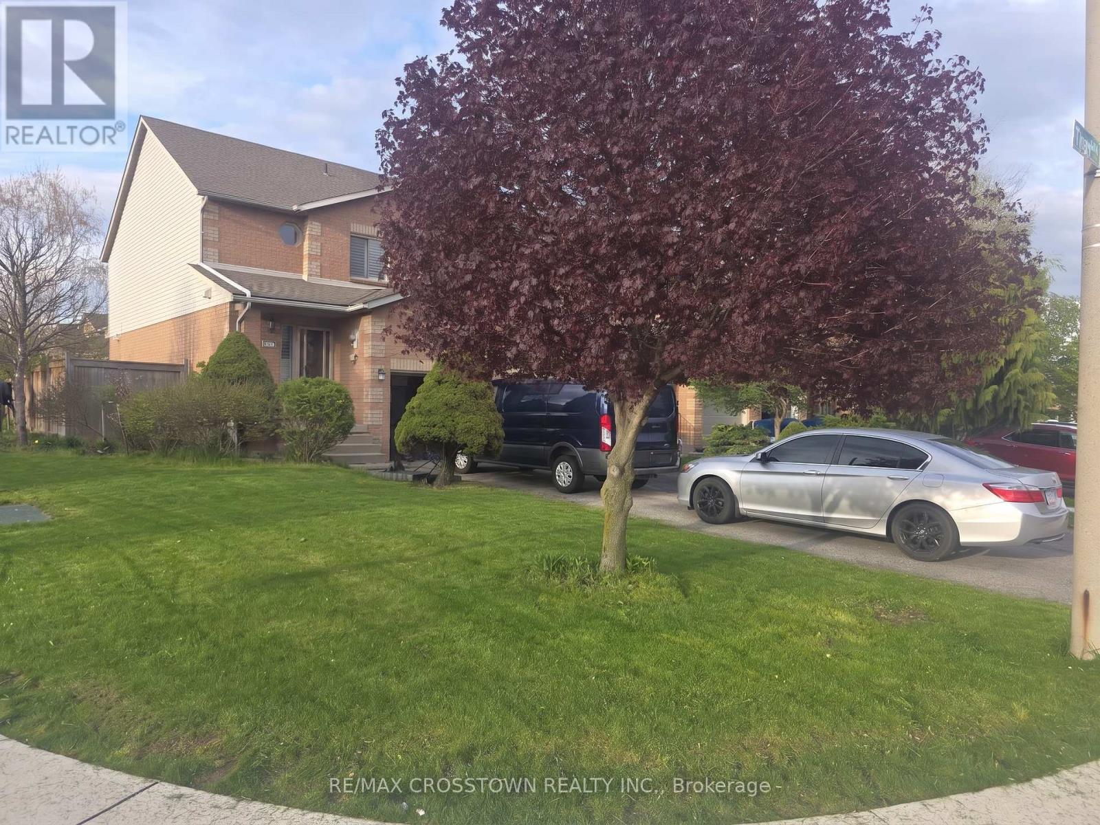 125 Terni Boulevard, Hamilton, Ontario  L8W 3W4 - Photo 1 - X13104730