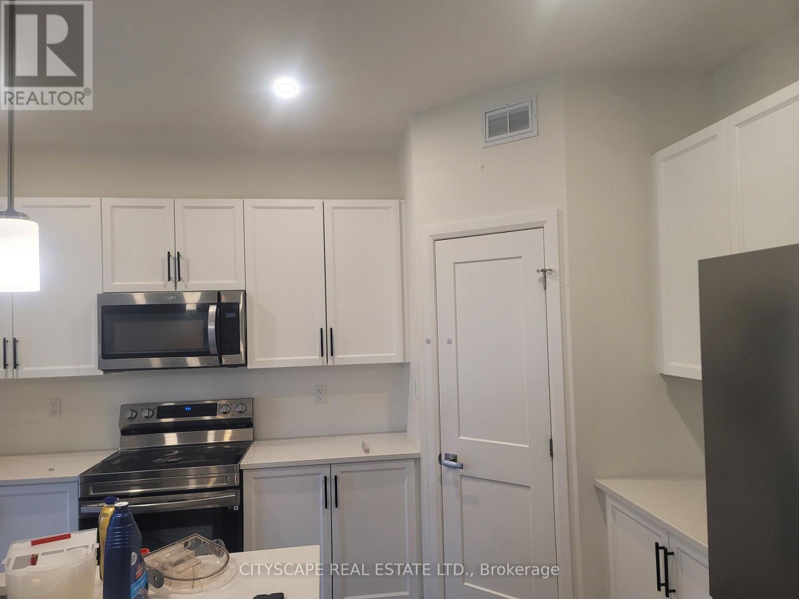 326 Buckthorn Drive, Kingston, Ontario  K7P 0S1 - Photo 2 - X13104910