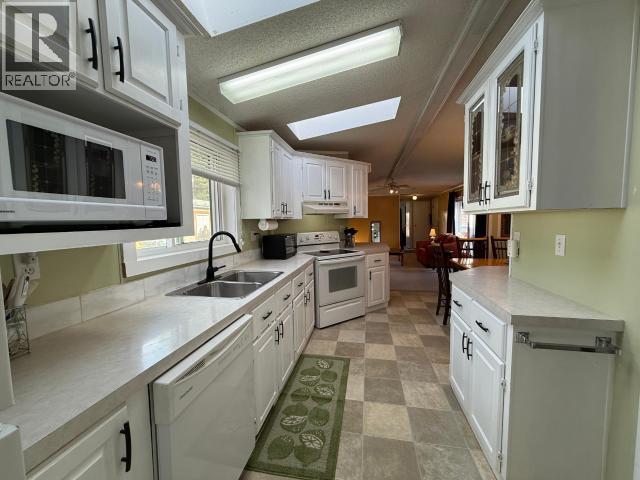 39-986 Range Road, Whitehorse, Yukon  Y1A 4V1 - Photo 2 - 17244