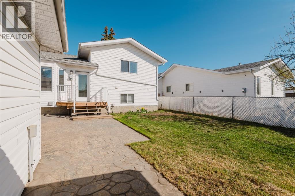 9007 104 Avenue, Grande Prairie, Alberta  T8X 1E8 - Photo 32 - A2309430